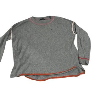 Tommy Hilfiger sweater